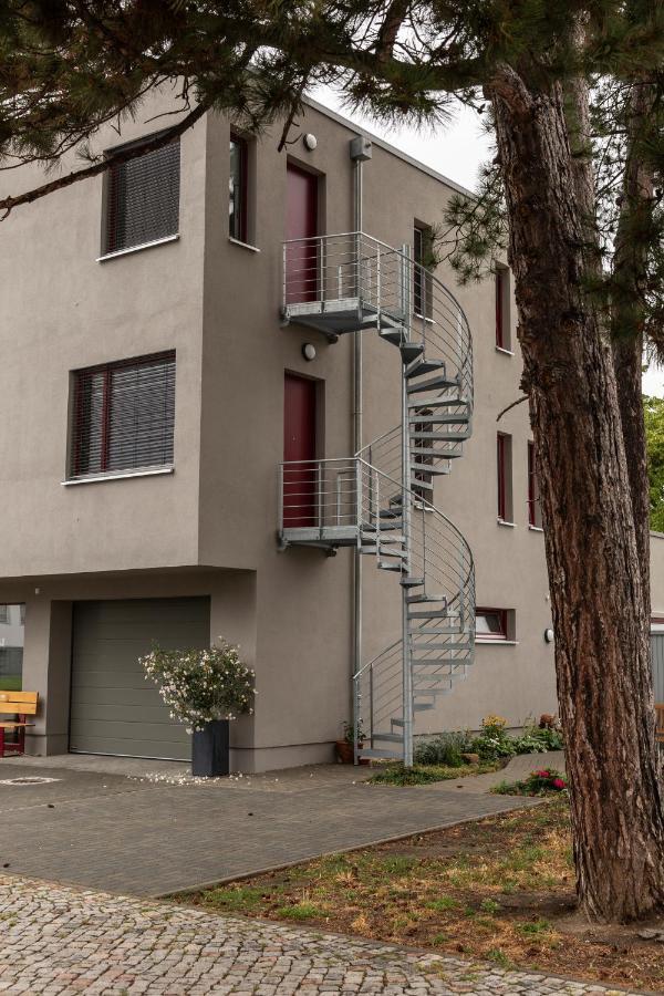 Appartements Am Bauhaus Dessau-Rosslau ภายนอก รูปภาพ