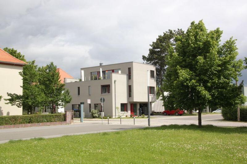Appartements Am Bauhaus Dessau-Rosslau ภายนอก รูปภาพ